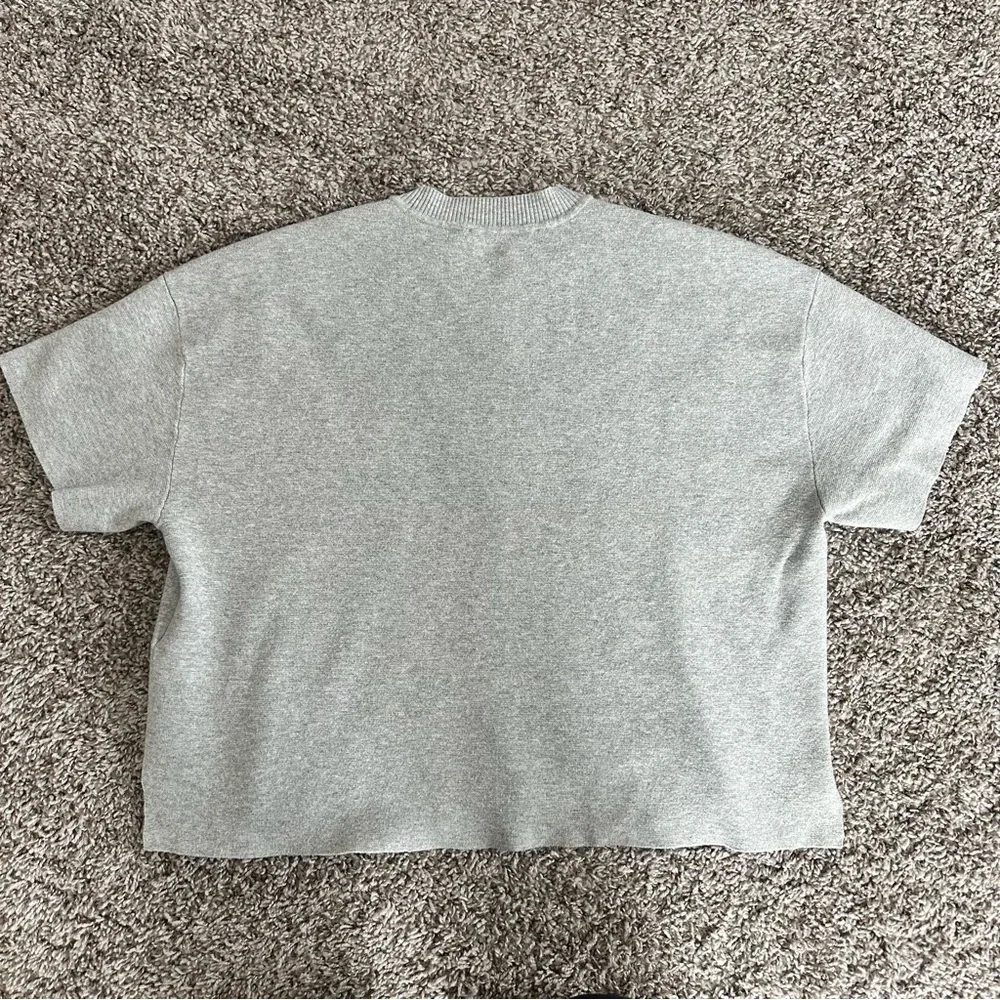 A&F Gray Short Sleeve Sweater - Picture 5 of 7